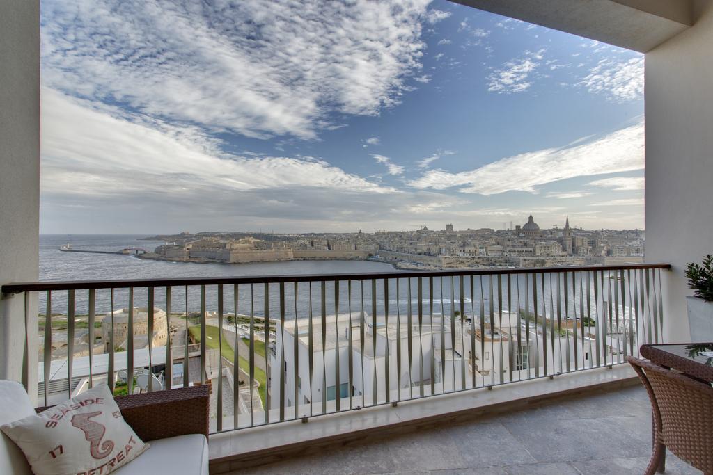 Marvellous Apartment In Tigne Point Sliema Exteriör bild